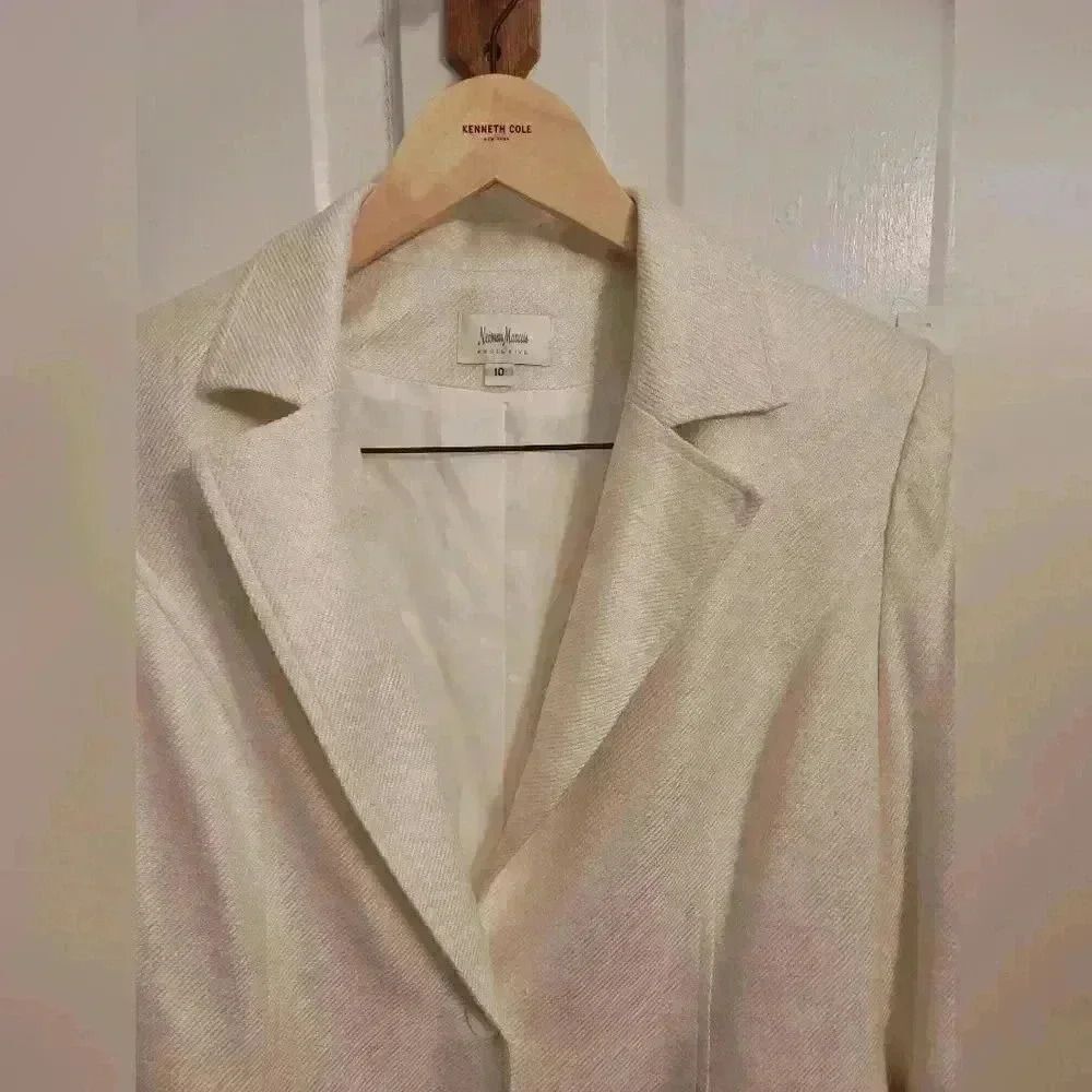 Vintage Neiman Marcus Cream Silk Blazer Size 10 - Picture 2 of 5